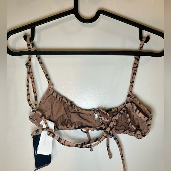 Abercrombie Zebra Print Keyhole Bikini Top 🤍 NWT - Picture 2 of 5